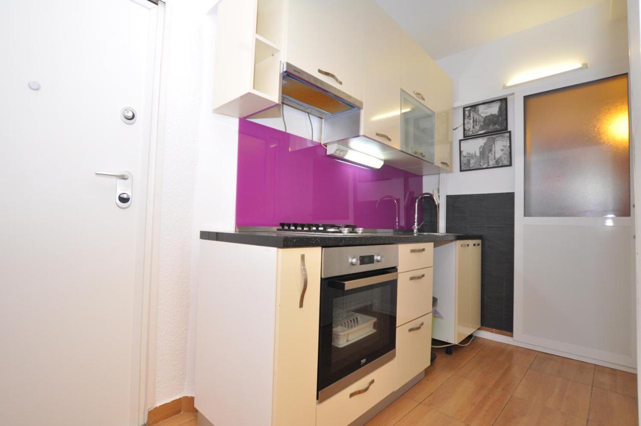Central Apartment Marco Polo Split Ngoại thất bức ảnh